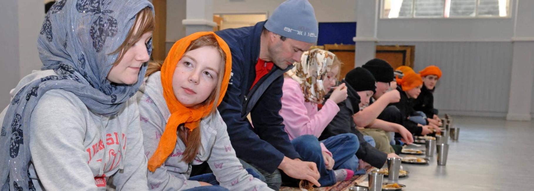 london religious trip header nst